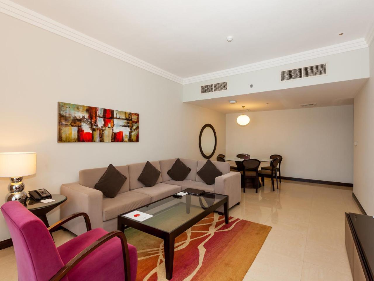 FLORA PARK DELUXE HOTEL APARTMENTS, DUBAI